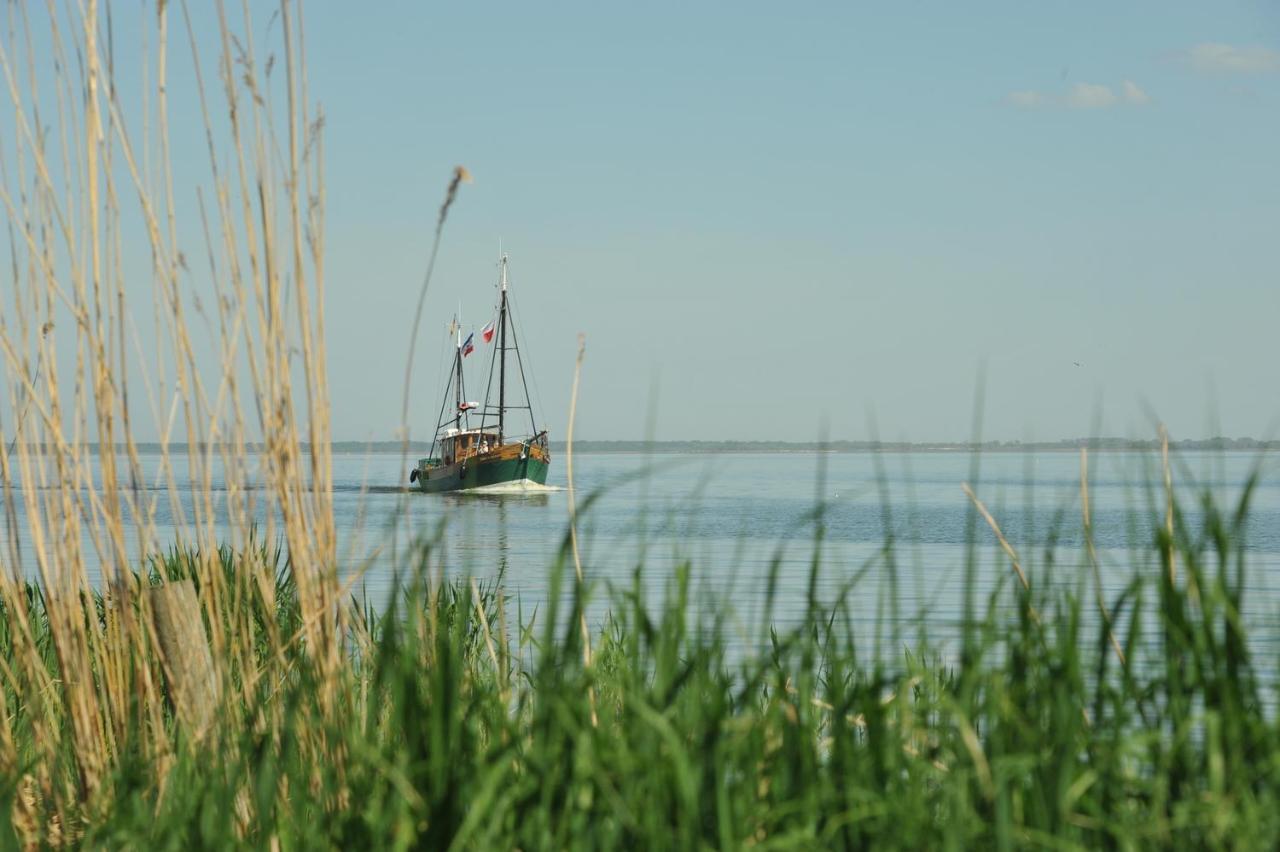 Ostsee-Ferienhaus Im Gruenen Klockenhagen Exteriör bild